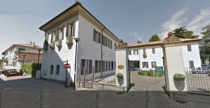 villa ritagliata da internet